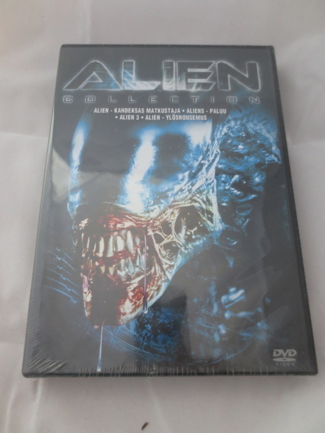 Alien Collection DVD uusi muoveissa