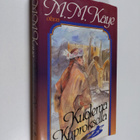 M. M. Kaye : Kuolema Kyproksella - pikkukuva 1