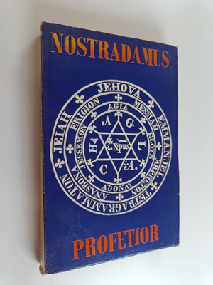 Åke Ohlmarks : Nostradamus profetior : Quatrainer i urval...