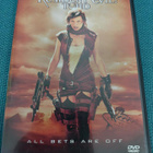 RESIDENT EVIL: TUHO (Milla Jovovich)*** - pikkukuva 1
