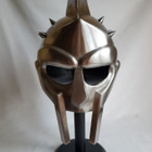 Uniikki Gladiator - elokuvan pre-prop kypärä - pikkukuva 1