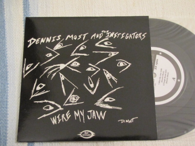Dennis most & the instigators wire my jaw 7 45 suomi 2003
