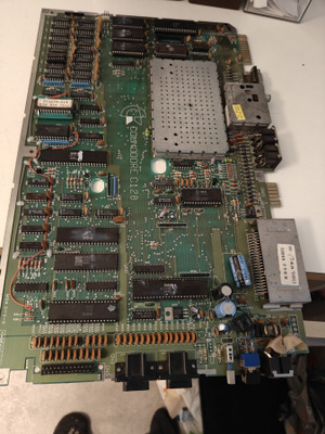 Commodore C128 emolevy
