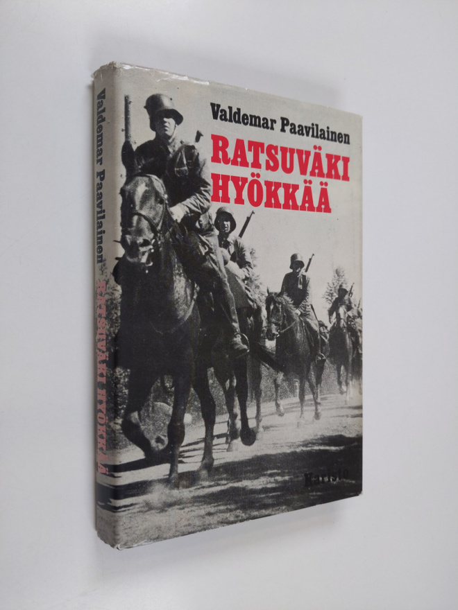 Valdemar Paavilainen : Ratsuväki hyökkää