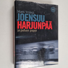 Matti Yrjänä Joensuu : Harjunpää ja pahan pappi - pikkukuva 1
