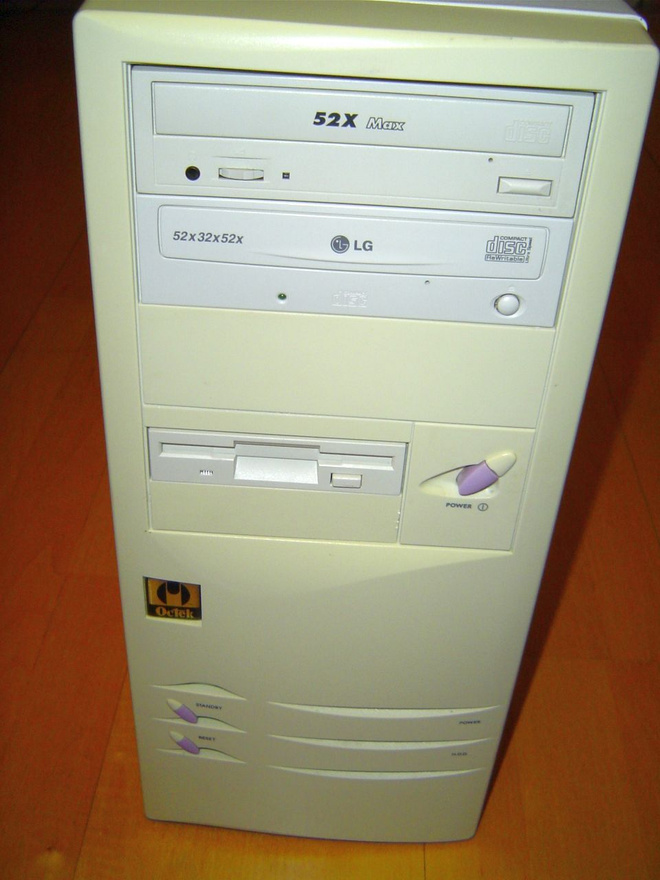 RETRO PC TIETOKONE OCTEC ASUS A7N8X AMD ATHLON 1200 WIN XP