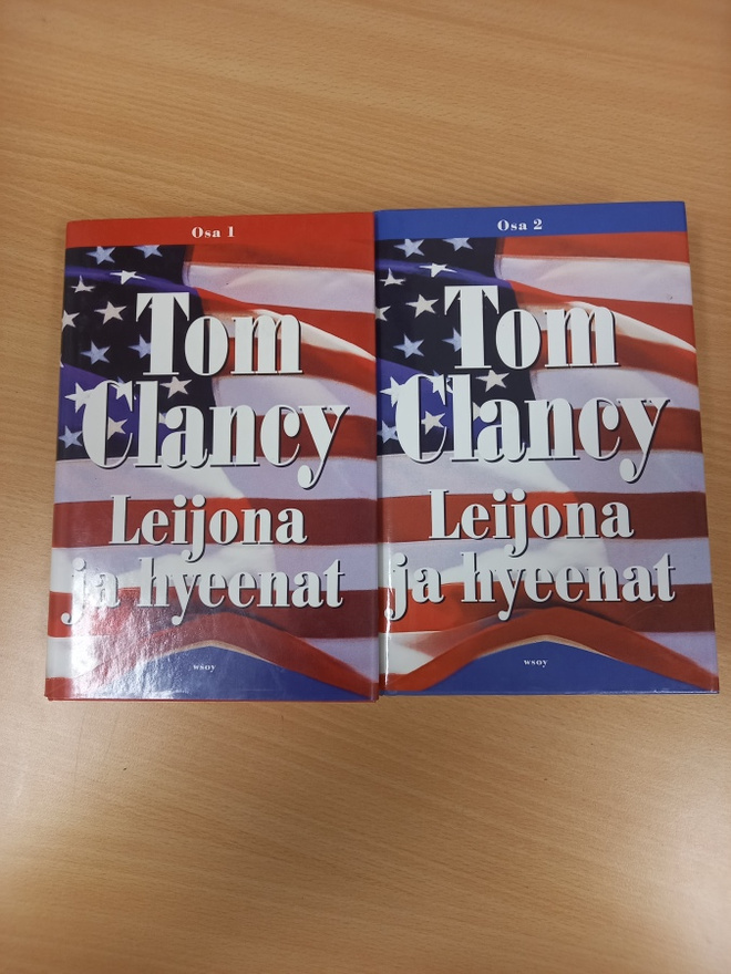 Tom Clancy: Leijona ja hyeenat osat 1 ja 2, 2001