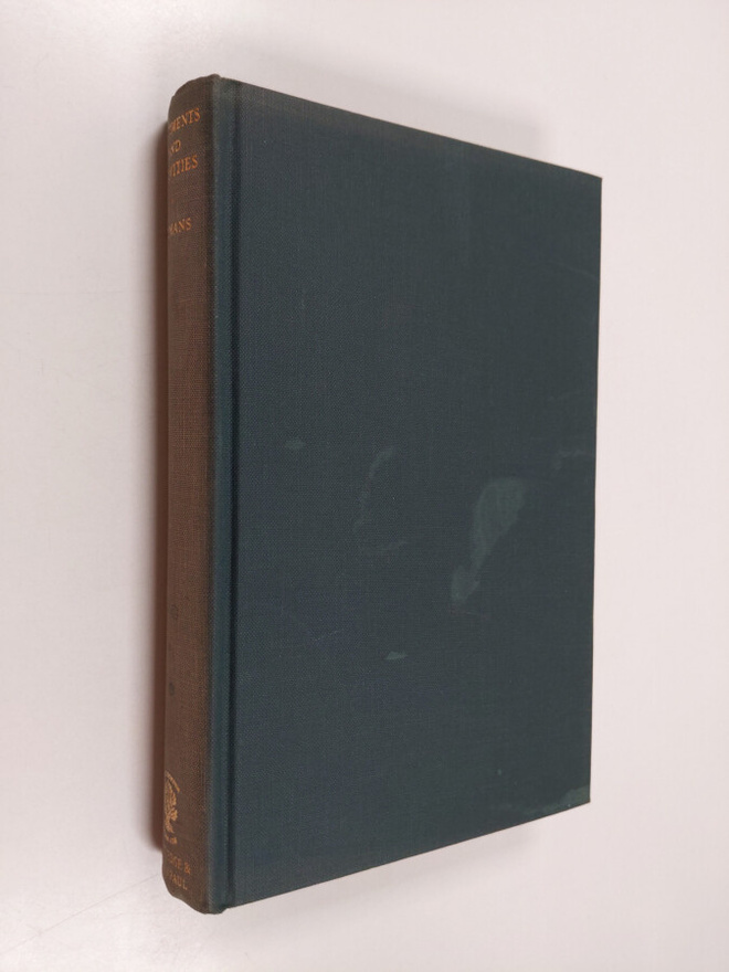 George Caspar Homans : Sentiments and Activities - Essays...