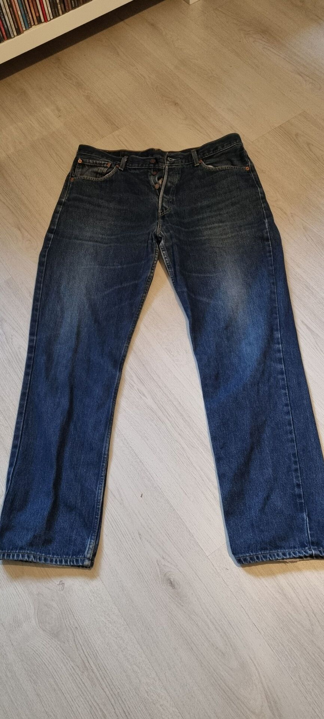 Levis Farkut,koko W38 L34