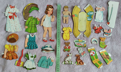 Paperinukke tyttö ja pikkulapsi/nukke 1950-luku