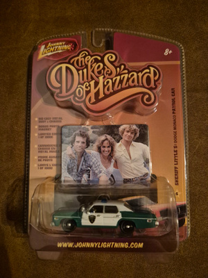 Johnny Lightning - The Dukes of Hazzard, Dodge Monaco (1:64)