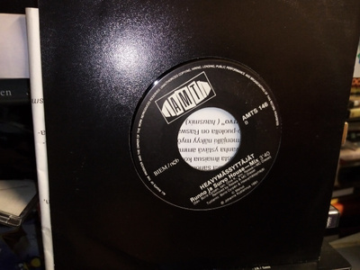 7" single HEAVYMÄSSYTTÄJÄT : Runno ja survo ( SIS POSTIKULU