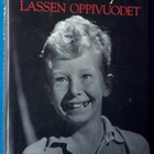 Lasse Pöysti: Lassen oppivuodet (muistelmat) - pikkukuva 1