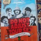 Do Not Adjust Your Set UUSI - pikkukuva 1
