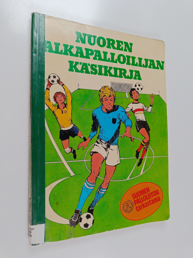 Giuliano Giovetti : Nuoren jalkapalloilijan käsikirja