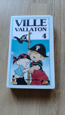 Ville Vallaton 4 (1986) VHS – Puhuttu suomeksi, Omaxi