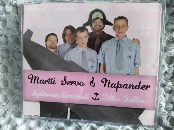 MARTTI SERVO & NAPANDER - SYDÄMEN AMIRAALI CD SINGLE