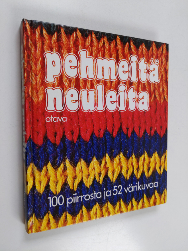 H. Gleitsmann : Pehmeitä neuleita
