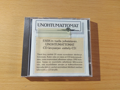 UNOHTUMATTOMAT SARJAN ESITTELY CD