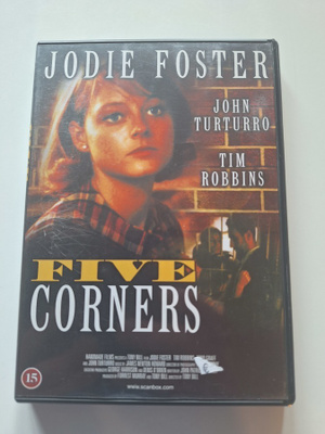 Five Corners-Kadun Kasvot