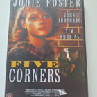 Five Corners-Kadun Kasvot - pikkukuva 1