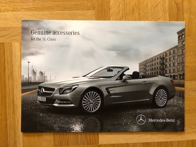 Esite Mercedes SL-sarja R231 varusteet, 2012