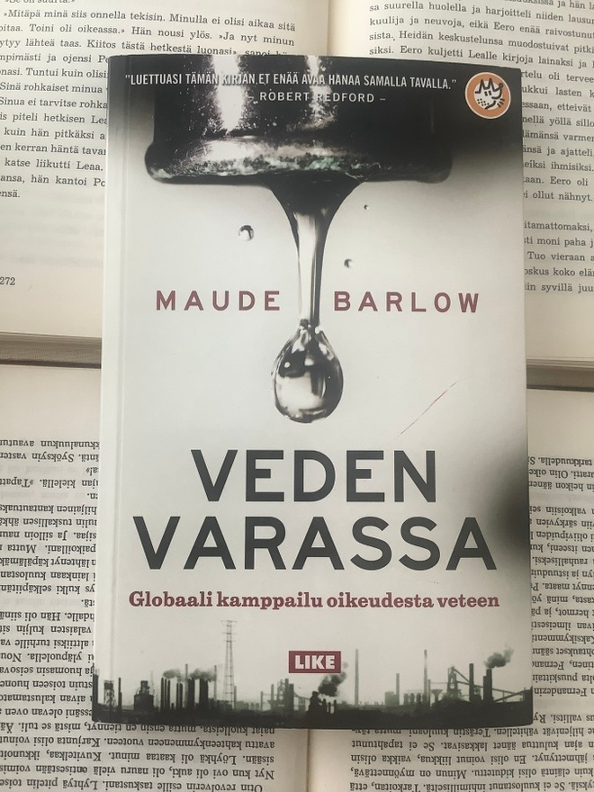 Maude Barlow - Veden varassa (nid.)
