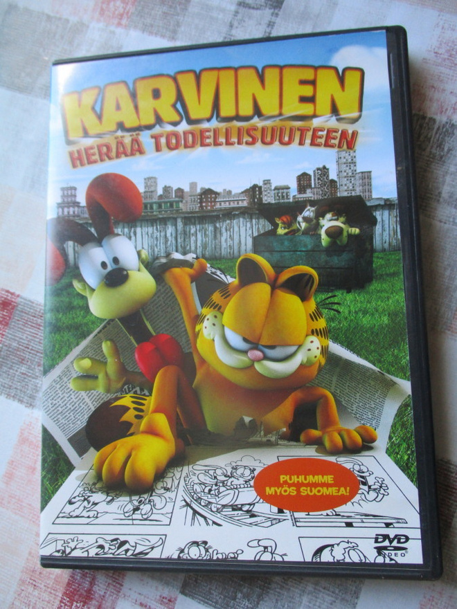 KARVINEN HERÄÄ TODELLISUUTEEN DVD