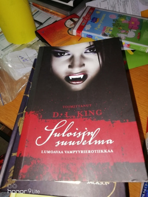 D.L King Suloisin suudelma lumoavaa vampyyrierotiikkaa