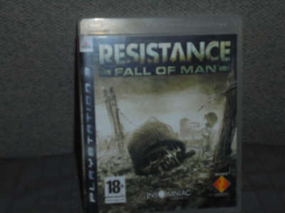 PS 3 peli Resistance Fall of Man