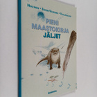 Irja Nikkinen : Pieni maastokirja : jäljet - pikkukuva 1