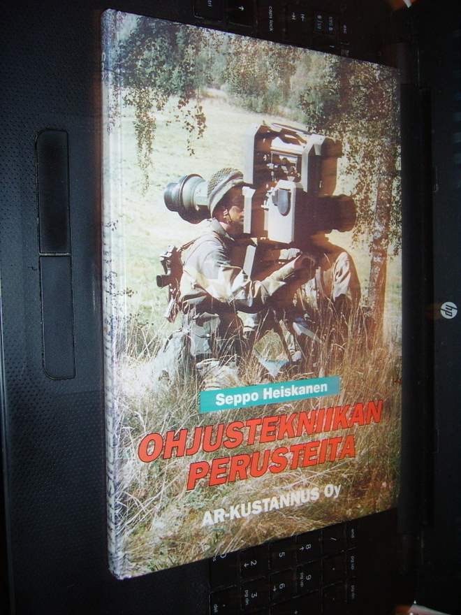 Heiskanen : OHJUSTEKNIIKAN PERUSTEITA ( 1 p. 1993 ) EIPK!