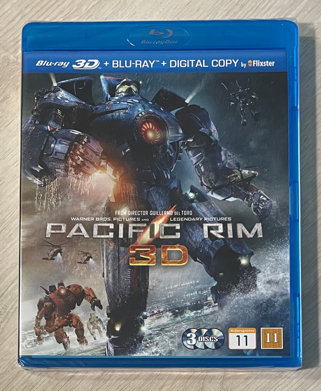 Pacific Rim – Hyökkäys Maahan (2013) Blu-ray 3D + 2D (UUSI)