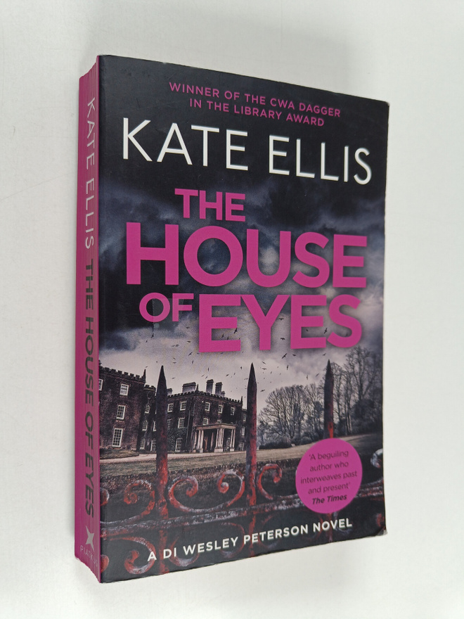 Kate Ellis : The House of Eyes