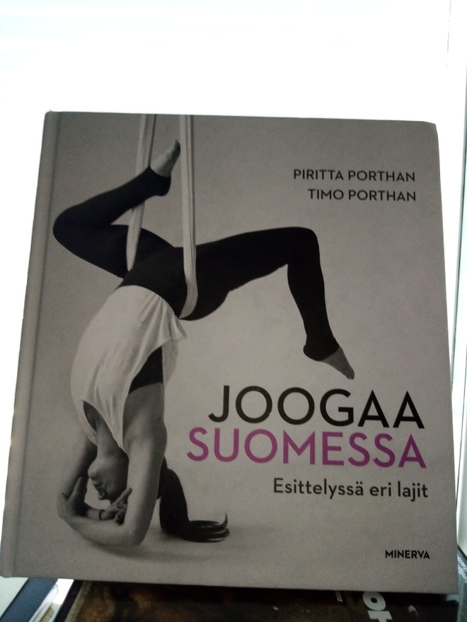 Porthan : Joogaa Suomessa ( SIS POSTIKULU)