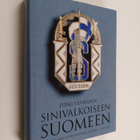 Jyrki Vesikansa : Sinivalkoiseen Suomeen : Uuden Suomen j... - pikkukuva 1