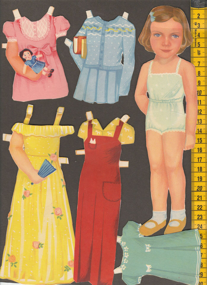 Paperinukke tyttö 1940-luku