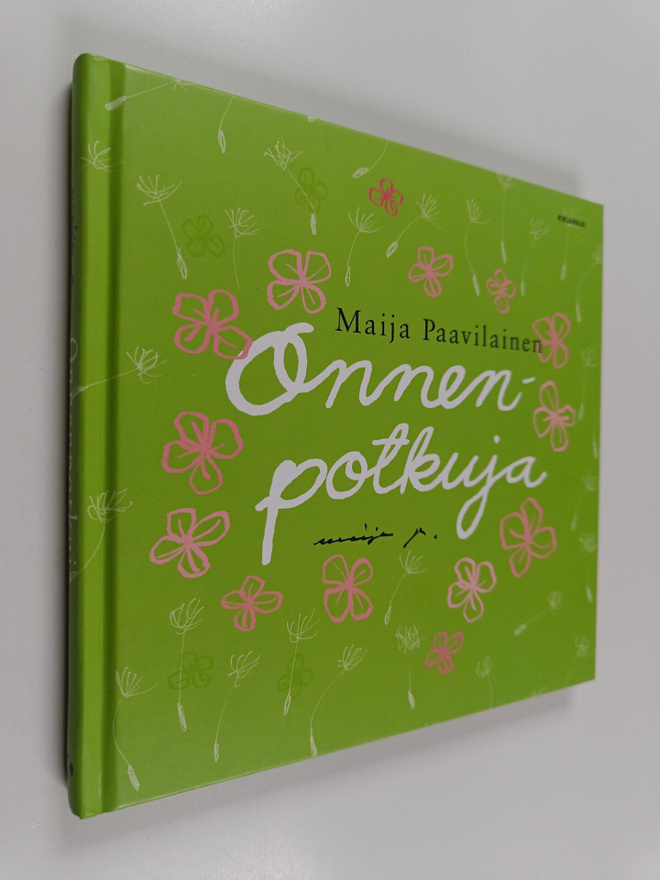 Maija Paavilainen : Onnenpotkuja