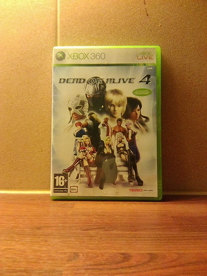 XBOX360: DEAD OR ALIVE 4 (CIB) PAL