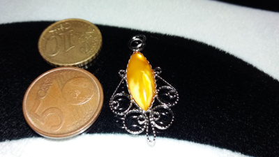 Upea Meripihka riipus baltic amber itämeren Meripihka