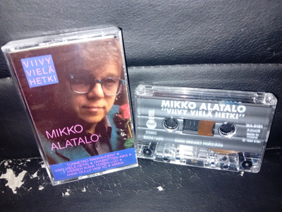 C-kasetti Mikko Alatalo  : Viivy vielä hetki ( SIS POSTIKUL)