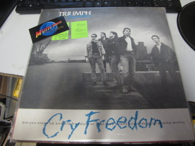 TRIUMPH - CRY FREEDOM LP EX-/EX-