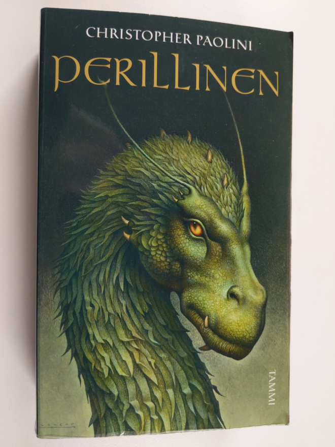 Christopher Paolini : Perillinen, eli Sielujen holvi