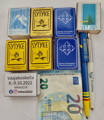 VANHOJA Tulitikkuaskeja + Kyniä Partio