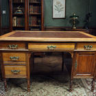 Dokumentoidusti entisöity 100 v. vanha kirjoituspöytä - pikkukuva 1
