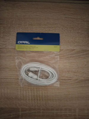 Opal-antenniliitosjohto, uros–naaras, 2,5 m