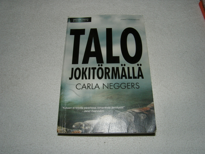Carla Neggers Talo jokitörmällä  -nid
