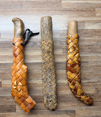 Puukko x 3 tuohituppiset ja vanhat