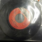 WINGS - GETTING CLOSER / GOODNIGHT TONIGHT VG+ 7" - pikkukuva 2