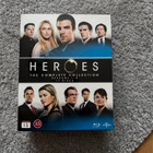 HEROES-THE COMPLETE SERIES BLU-RAY BOXI (UUSI/ILMAN KELMUJA) - pikkukuva 1